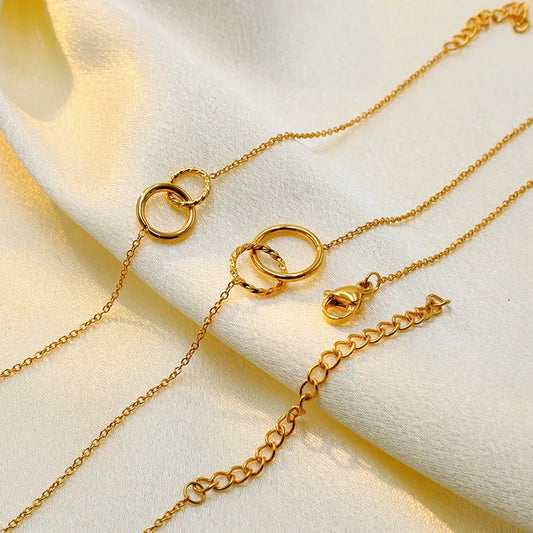 Interlocking Circle Pendant Necklace | Dainty Double Ring Chain Necklace